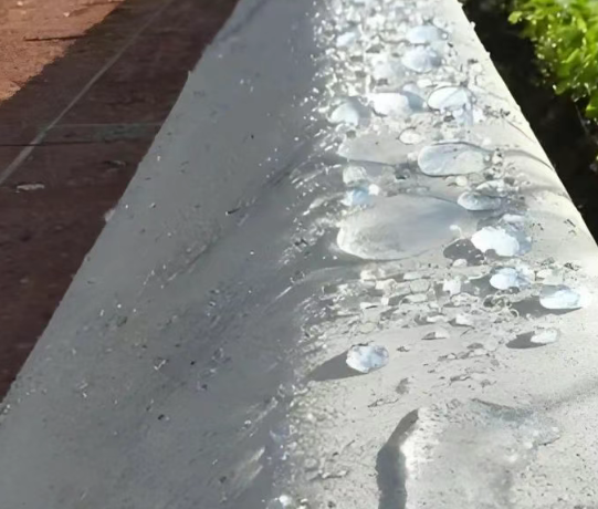 玉门硅烷浸渍涂料在混凝土保护中的应用