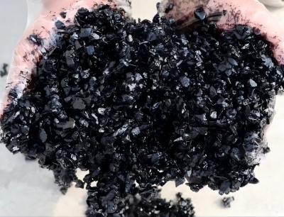 玉门沥青冷补料（沥青砂）的优势特点与施工流程解析